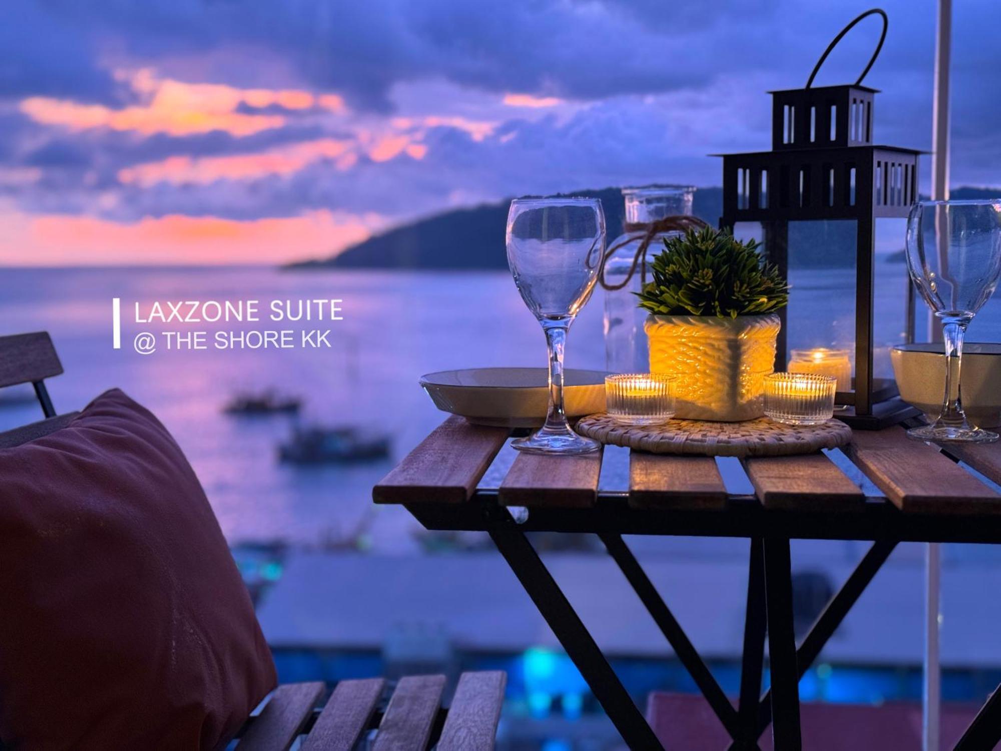 The Shore Cbd Kota Kinabalu By Laxzone Suite Екстериор снимка