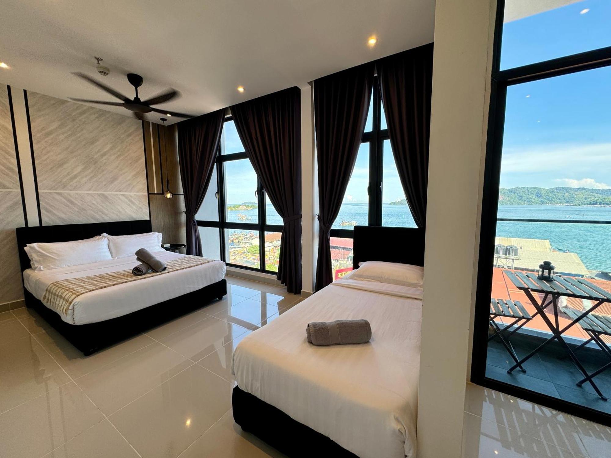 The Shore Cbd Kota Kinabalu By Laxzone Suite Екстериор снимка